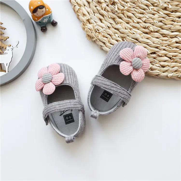 Woolen Princess Shoes for Baby Girls - Baby Time Now